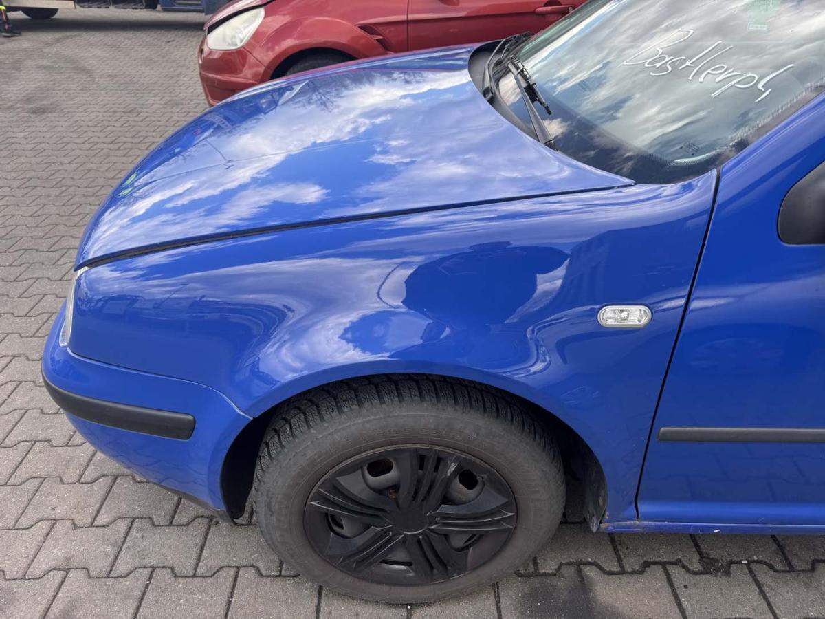 VW Golf 4 Kotfl&uuml;gel vorn links LA5C Surfblau Bj.2001
